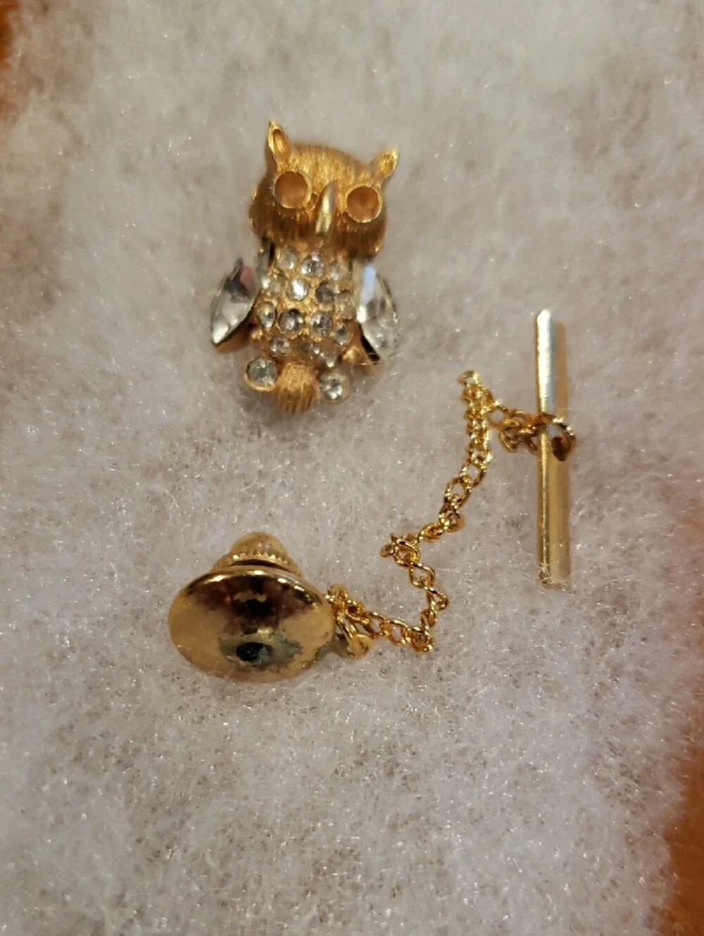 Vintage Owl Tie Tac Gold-Tone with Rhinestones